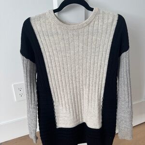 Vince color block sweater size XXS